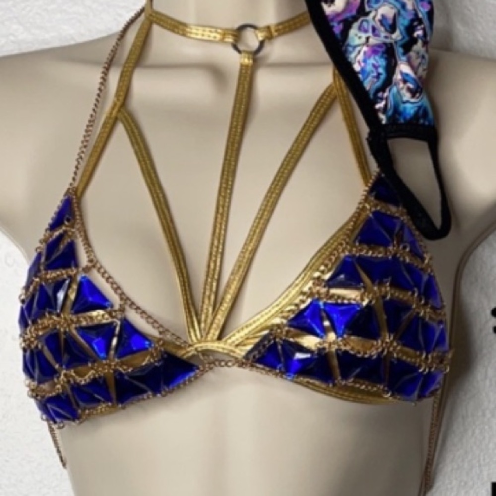 Rave top